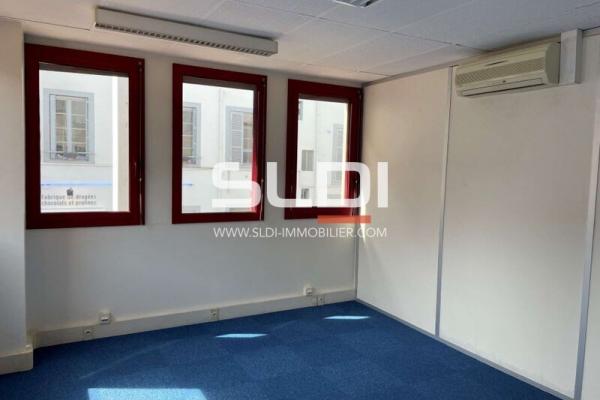 Bureaux A LOUER - LYON - 162 m²