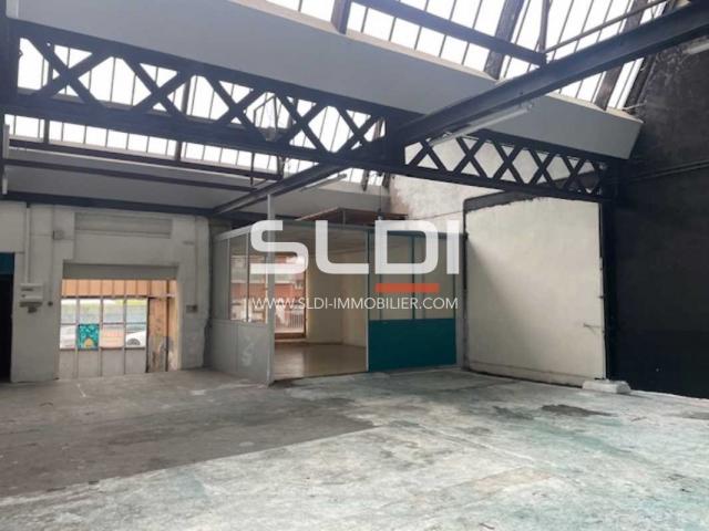 Bureaux A LOUER - RILLIEUX LA PAPE - 334 m²