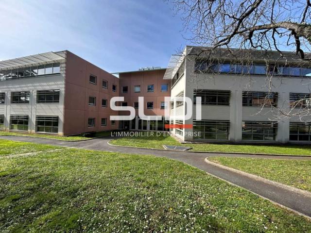 Bureaux A LOUER - ECULLY - 902 m²