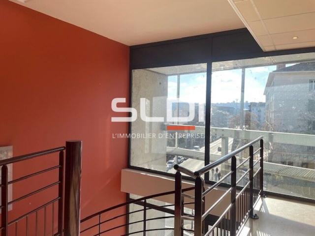 Bureaux A VENDRE OU A LOUER - LYON - 296 m²