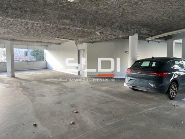 Bureaux A VENDRE OU A LOUER - LYON - 296 m²