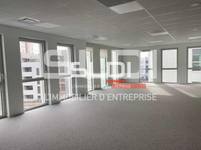 Bureaux A LOUER - LYON - 2 412 m²