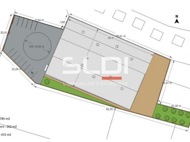 Locaux d'activités A VENDRE OU A LOUER - Belleville-en-Beaujolais - 1 586 m²