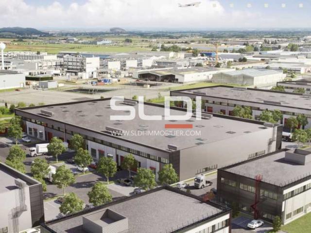Locaux d'activités A LOUER - MEYZIEU - 1 531 m²