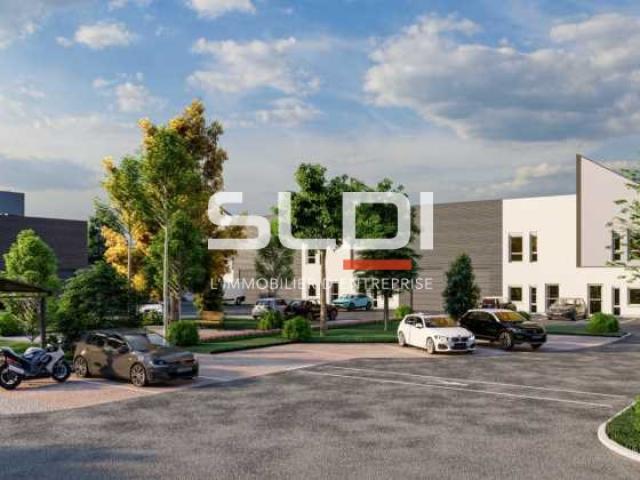 Locaux d'activités A VENDRE - BOURGOIN JALLIEU - 4 792 m²