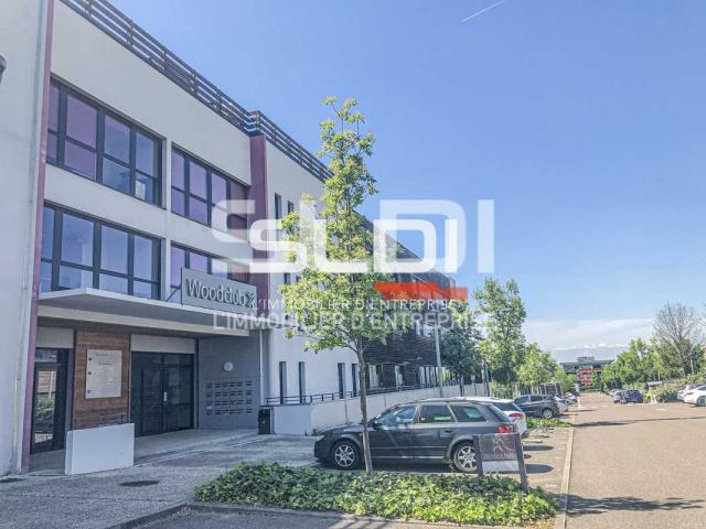 Bureaux A LOUER - SAINT PRIEST - 274 m²