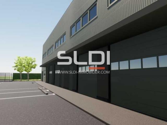 Locaux d'activités A VENDRE OU A LOUER - CLERIEUX - 2 032 m²