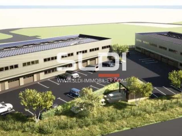 Locaux d'activités A VENDRE OU A LOUER - CLERIEUX - 2 032 m²