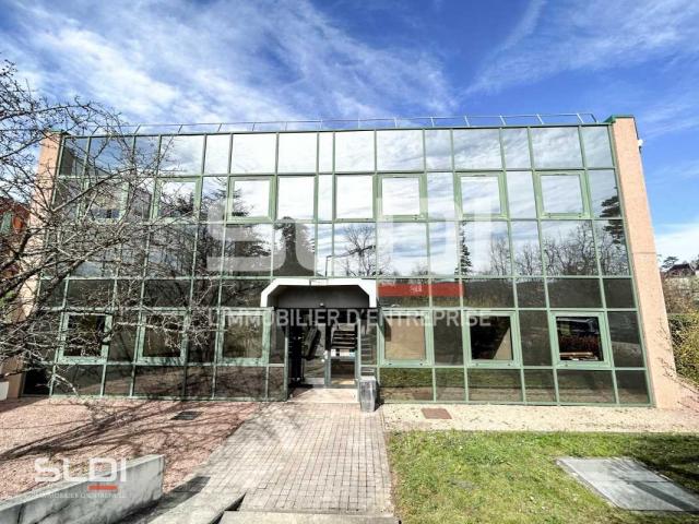 Bureaux A LOUER - LIMONEST - 916 m²
