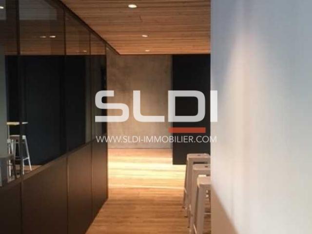 Bureaux A LOUER - RILLIEUX LA PAPE - 56,49 m²