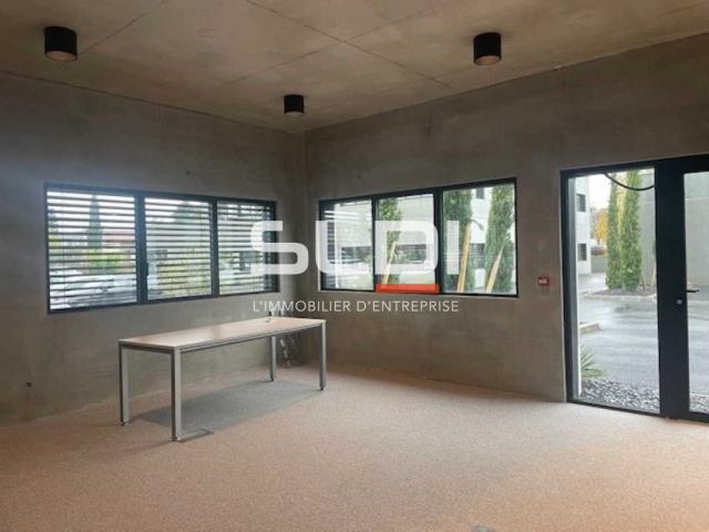 Bureaux A LOUER - RILLIEUX LA PAPE - 56,49 m²