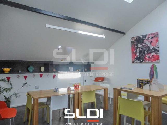 Bureaux A LOUER - LYON - 348 m²