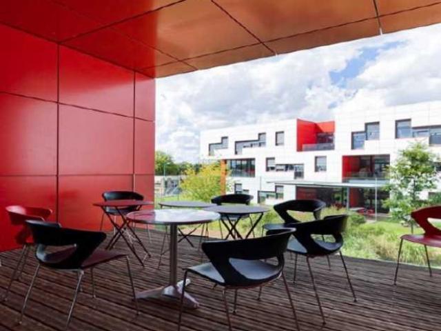 Bureaux A LOUER - DARDILLY - 1 952 m²