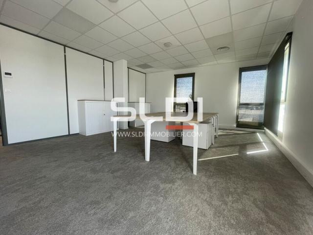 Bureaux A LOUER - CHASSIEU - 54 m²