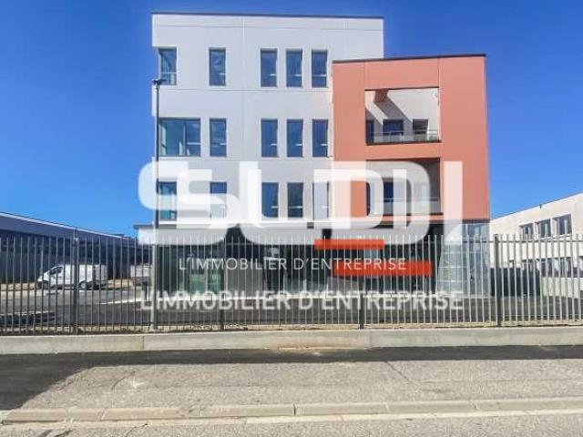 Bureaux A LOUER - CHASSIEU - 33 m²