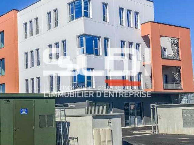 Bureaux A LOUER - CHASSIEU - 33 m²