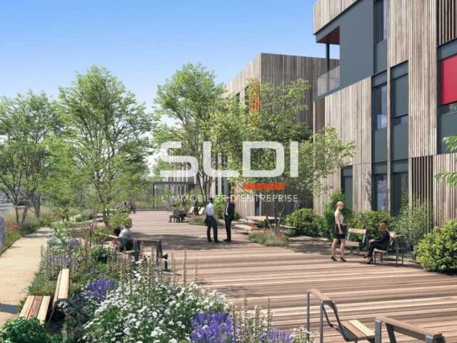 Bureaux A LOUER - VENISSIEUX - 920 m²