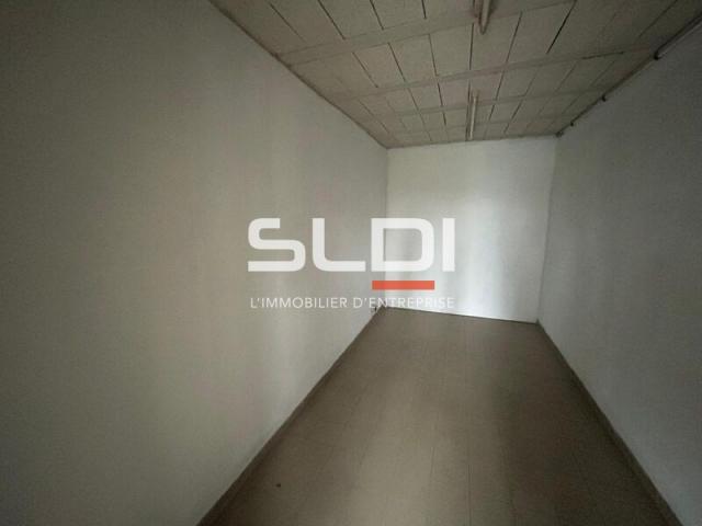 Locaux d'activités A LOUER - CIVRIEUX D'AZERGUES - 273 m²