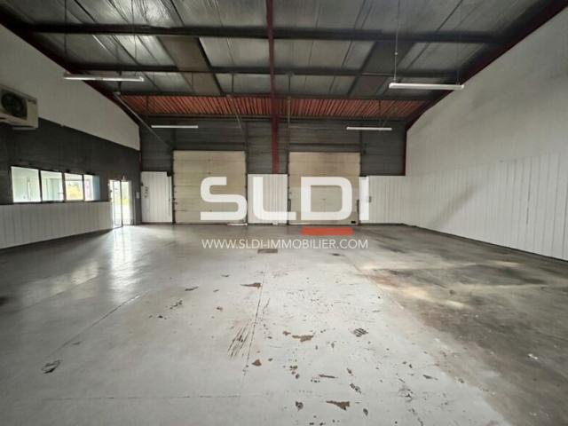 Locaux d'activités A LOUER - CIVRIEUX D'AZERGUES - 273 m²