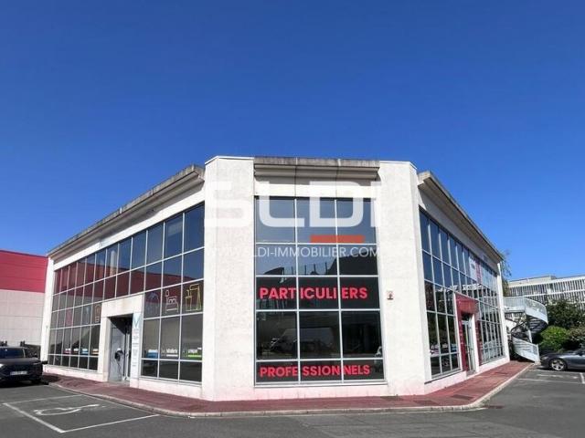 Commerces A LOUER - LIMONEST - 356 m²