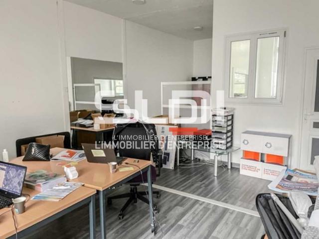 Bureaux A LOUER - VILLEURBANNE - 270 m²