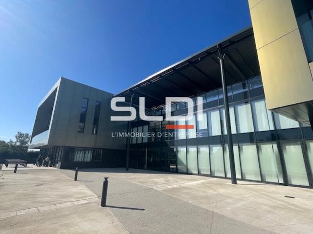 Bureaux A LOUER - LIMONEST - 828 m²