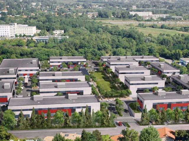 Bureaux A LOUER - DARDILLY - 165 m²