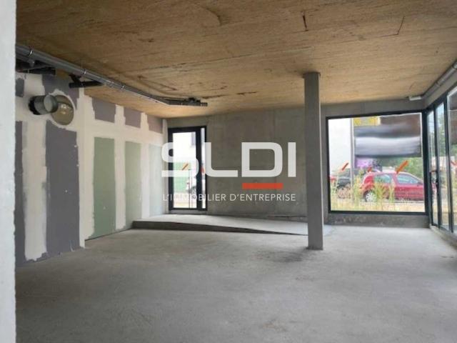 Commerces A LOUER - TASSIN LA DEMI LUNE - 285 m²