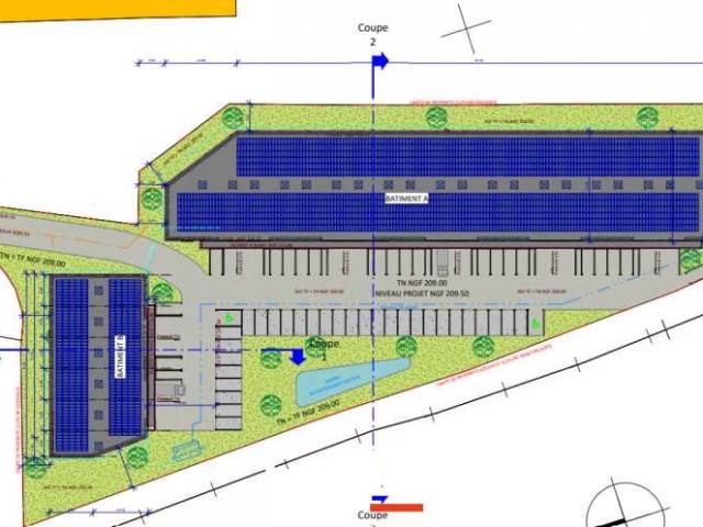 Locaux d'activités A VENDRE OU A LOUER - CREMIEU - 3 592 m²