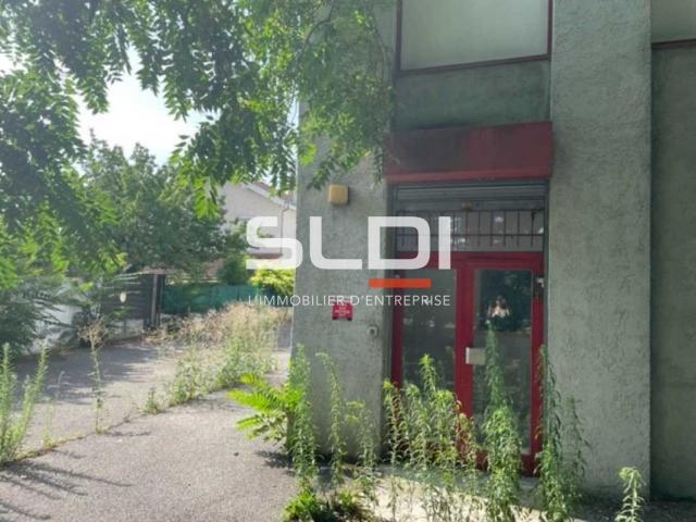 Bureaux A VENDRE - VILLEURBANNE - 550 m²