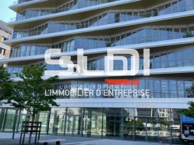 Bureaux A VENDRE OU A LOUER - VENISSIEUX - 395 m²
