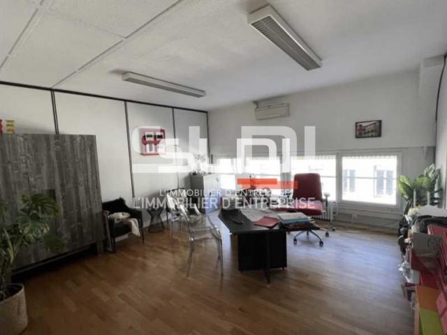 Bureaux A LOUER - LYON - 250 m²