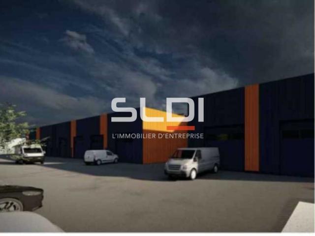 Locaux d'activités A VENDRE - CHARVIEU CHAVAGNEUX - 506 m²