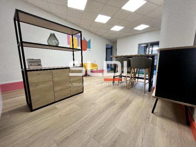 Bureaux A LOUER - LYON - 134 m²