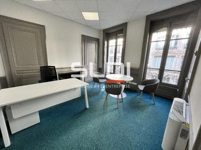 Bureaux A LOUER - LYON - 134 m²