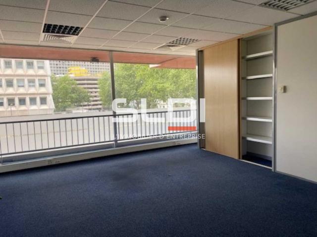 Bureaux A LOUER - LYON - 1 801 m²