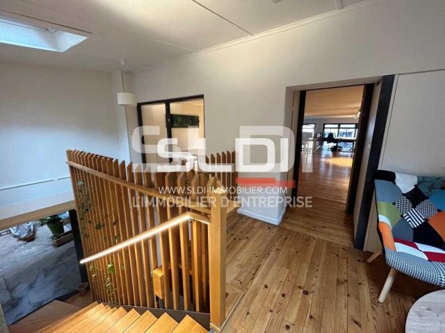 Bureaux A LOUER - LYON - 16 m²