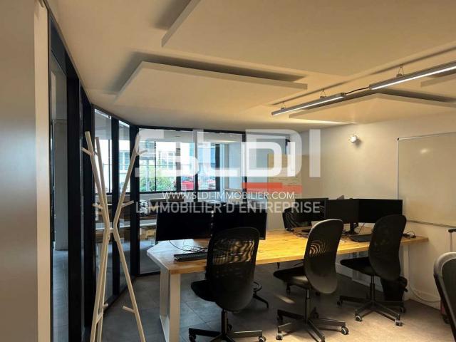 Bureaux A LOUER - LYON - 16 m²