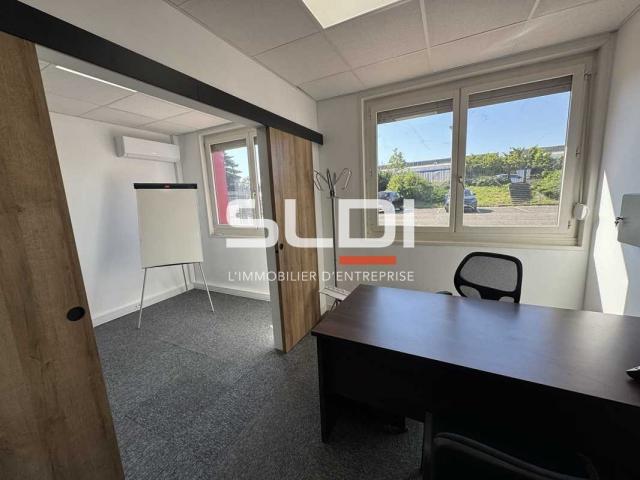 Bureaux A LOUER - CALUIRE ET CUIRE - 226 m²
