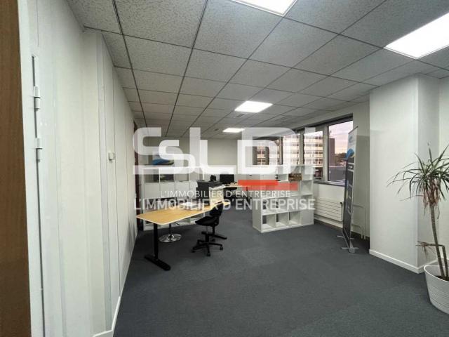 Bureaux A LOUER - VILLEFRANCHE SUR SAONE - 112 m²