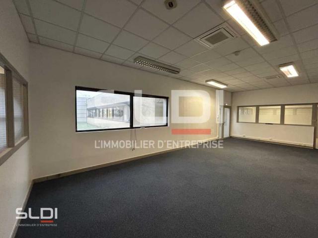 Bureaux A LOUER - LES ÉCHETS - 102 m²