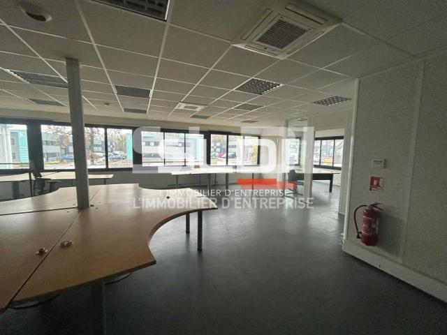 Bureaux A LOUER - GENAY - 335 m²
