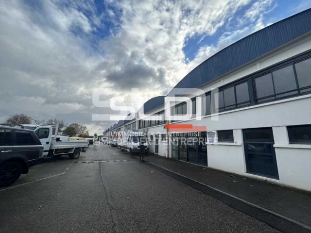 Bureaux A LOUER - GENAY - 335 m²