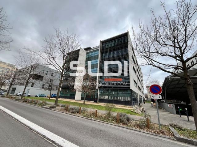 Bureaux A LOUER - LYON - 2 350 m²