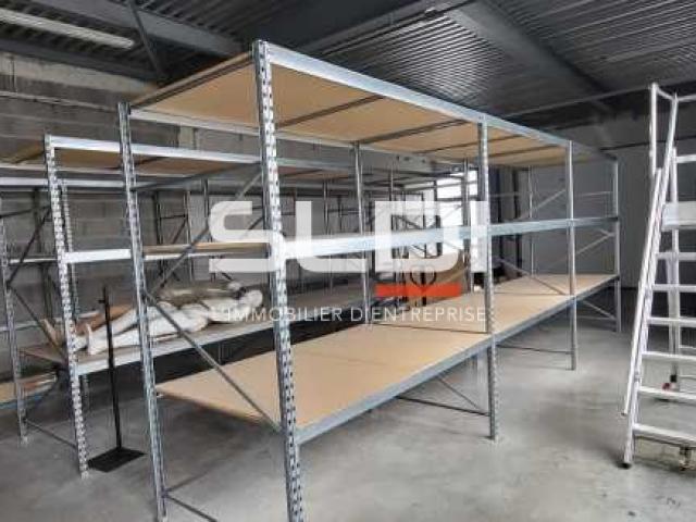 Locaux d'activités A VENDRE - MONTANAY - 133 m²
