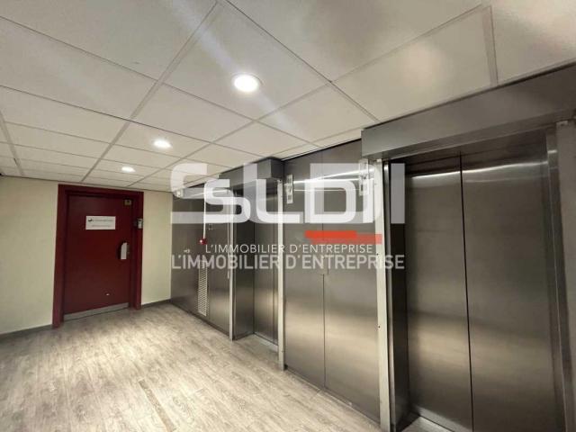Bureaux A LOUER - LYON - 252 m²