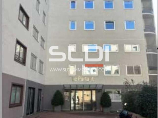 Bureaux A LOUER - CALUIRE ET CUIRE - 370 m²