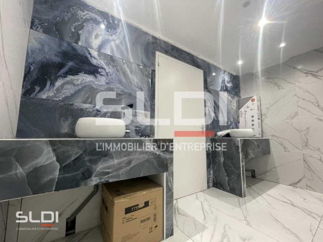 Bureaux A LOUER - SAINT PRIEST - 75 m²