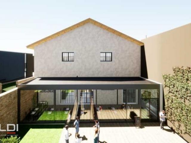 Locaux d'activités A VENDRE - CHAPONOST - 192 m²