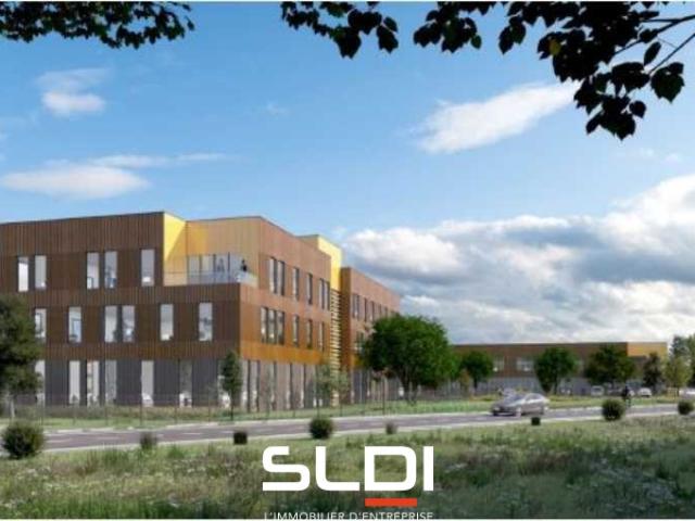 Locaux d'activités A LOUER - LA BOISSE - 7 369 m²